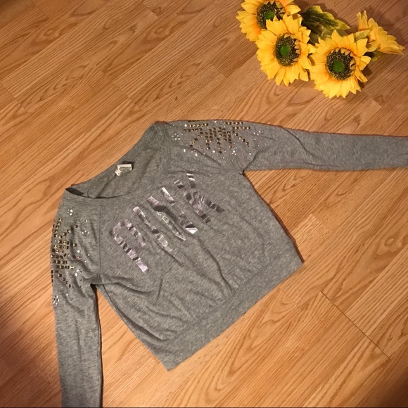 SOLD‼️ EUC‼️ VS Pink Embellished Longsleeve - Picture 2 of 5